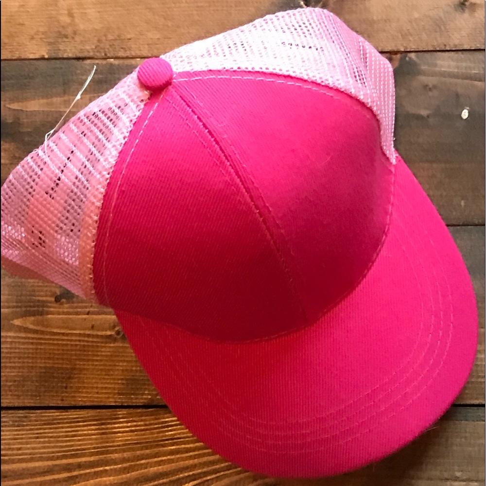 NWT! Sunshine & Rodeos PiNK Ponytail Ball Cap! ☀️